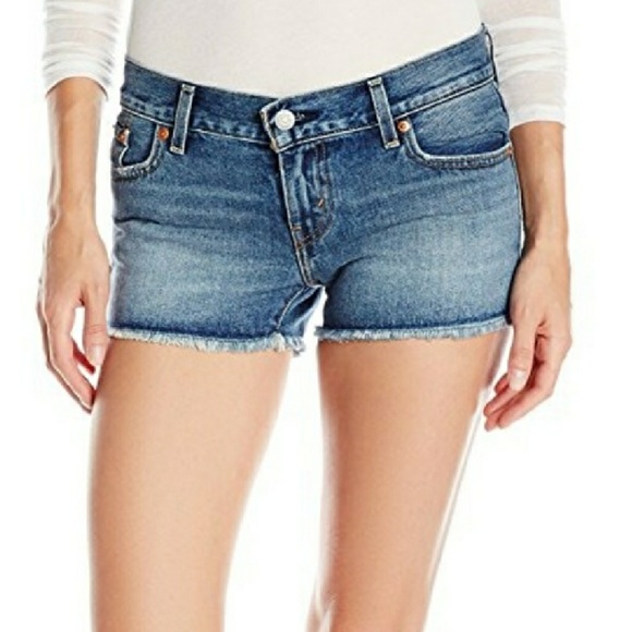 Levi's jean shortie shorts - Picture 3 of 5